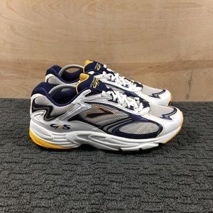 Brooks Adrenaline GTS Running shoe
